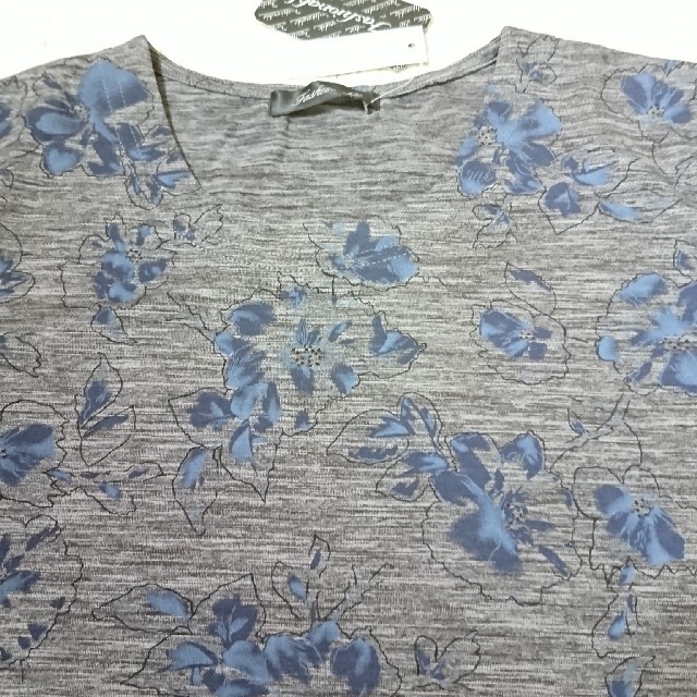 ［5094］カットソー 花柄グレー レディースのトップス(Tシャツ(半袖/袖なし))の商品写真