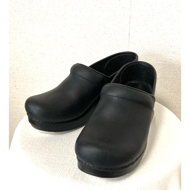 dansko(ダンスコ)のDANSKO ダンスコ　プロフェッショナル　オイルド　36 レディースの靴/シューズ(ローファー/革靴)の商品写真