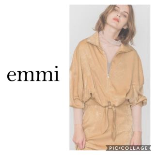 エミアトリエ(emmi atelier)の♡新品♡ emmi エミ ジップライトブルゾン(カーディガン)