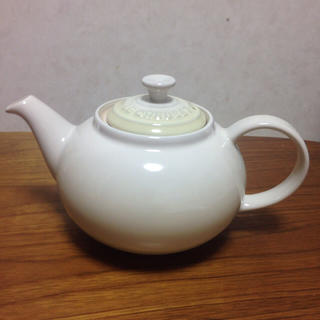 ルクルーゼ(LE CREUSET)のあやな様専用 ル・クルーゼ classic teapot 0.7L(グラス/カップ)