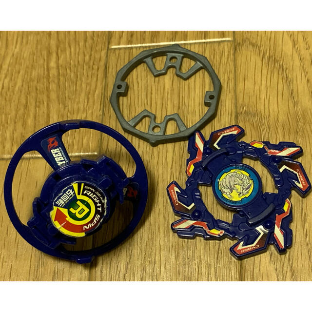 中古品】タカラ 爆転シュート ベイブレード サイバードラグーン 中古品】タカラ 爆転シュート ベイブレード サイバードラグーン