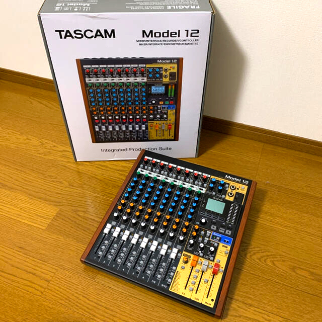 R…1977様専用　TASCAM  Model 12   楽器のレコーディング/PA機器(ミキサー)の商品写真