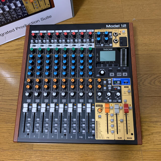 R…1977様専用　TASCAM  Model 12   楽器のレコーディング/PA機器(ミキサー)の商品写真