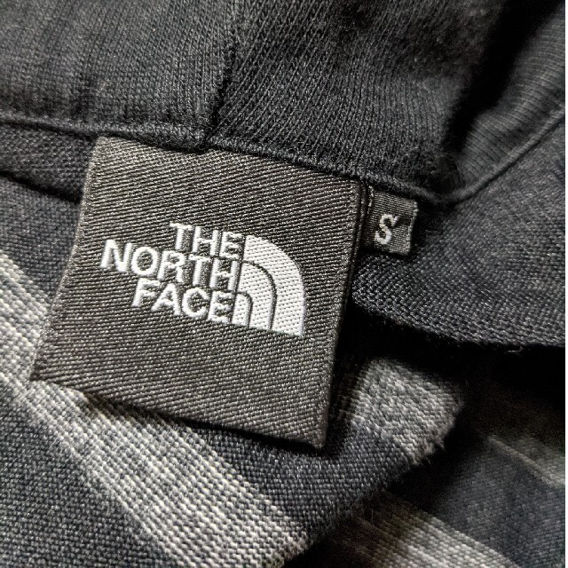 THE NORTH FACE(ザノースフェイス)のノースフェイス ボーダー マリン パーカー メンズのトップス(パーカー)の商品写真