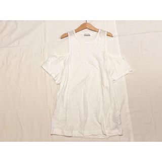 ザラ(ZARA)の● ザラ　リネン100％肩開きカットソー　ZARA●(カットソー(半袖/袖なし))