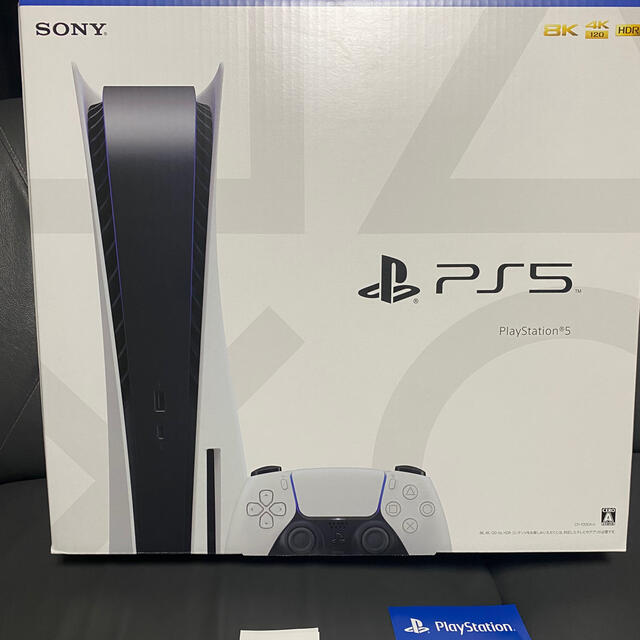 SONY(ソニー)のPS5 プレイステーション5 ディスクドライブ搭載モデル エンタメ/ホビーのゲームソフト/ゲーム機本体(家庭用ゲーム機本体)の商品写真