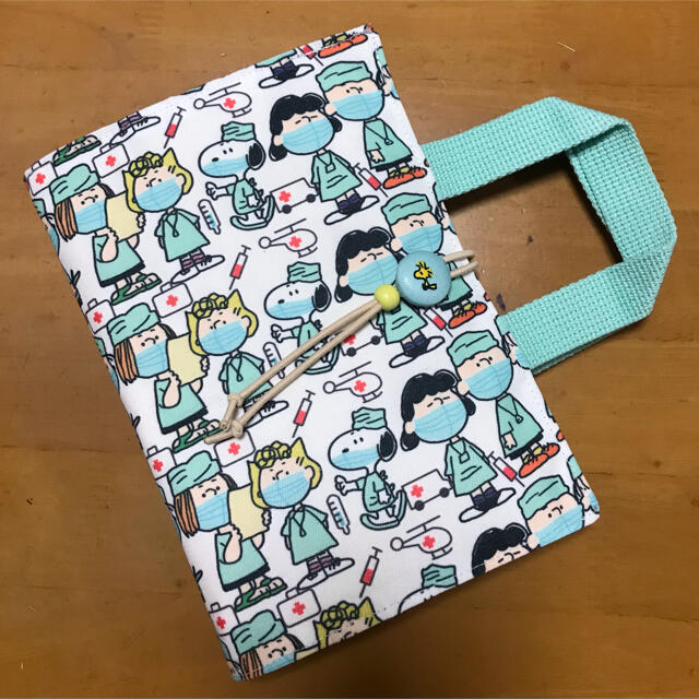 レビューブックカバー ハンドメイド スヌーピー | フリマアプリ ラクマ