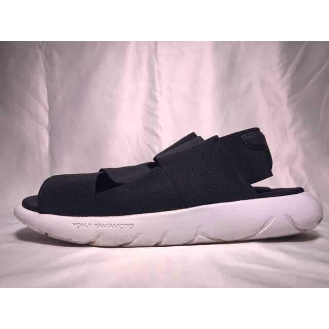 Y-3 QASA SANDAL BLACK/WHITE 27.5cm