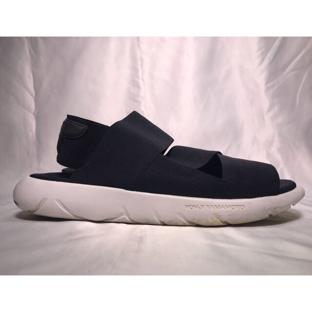 Y-3 QASA SANDAL BLACK/WHITE 27.5cm