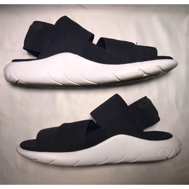 Y-3 QASA SANDAL BLACK/WHITE 27.5cm