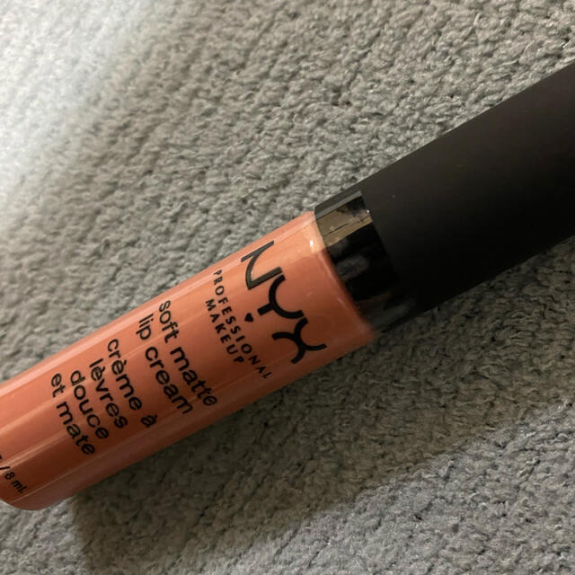 NYX(エヌワイエックス)のNYX エヌワイエックス ニックス マット リップクリーム 8mL 新品未使用☆ コスメ/美容のベースメイク/化粧品(口紅)の商品写真