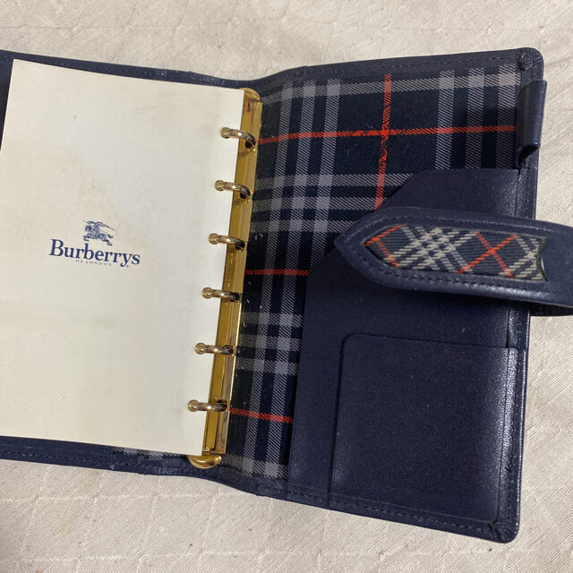 BURBERRY(バーバリー)の専用 Burberry 手帳カバー レディースのファッション小物(その他)の商品写真