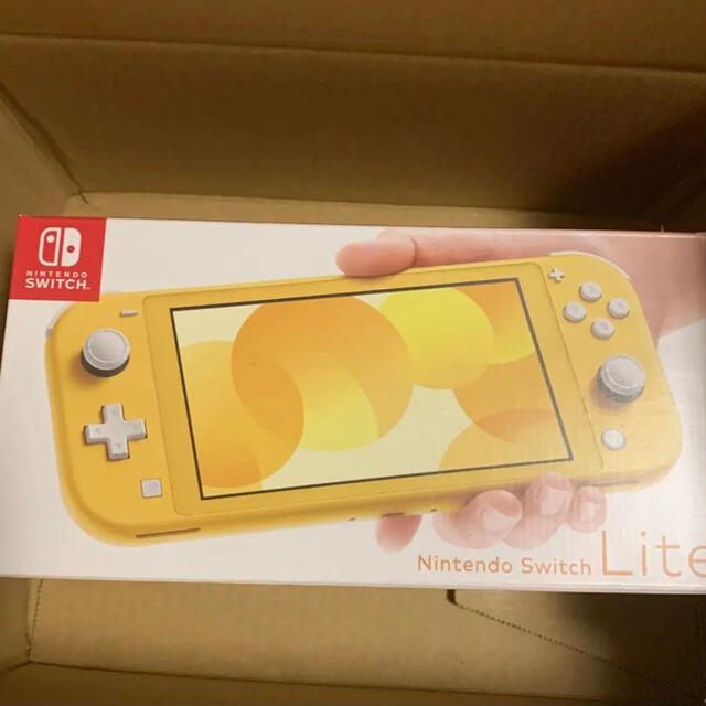任天堂スイッチライト本体 品Nintendo Switch Lite