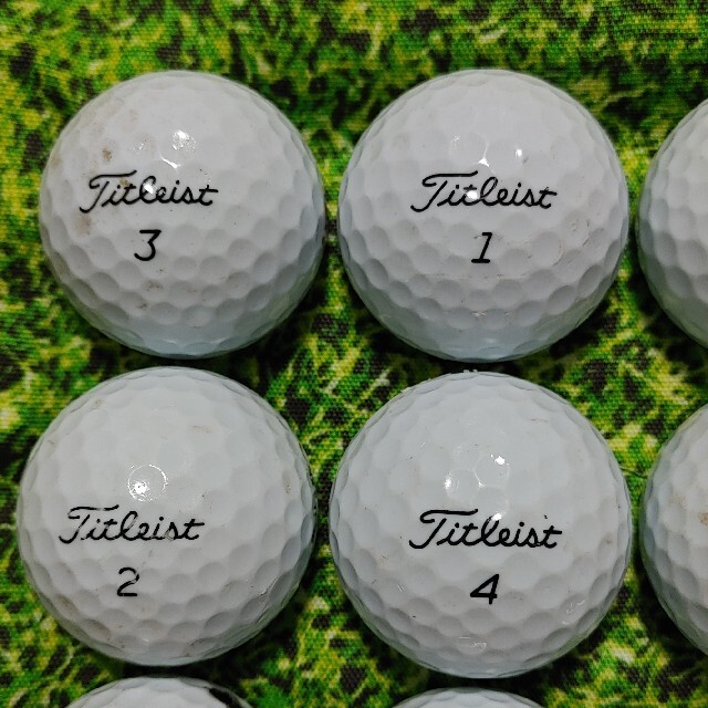 Titleist(タイトリスト)のタイトリスト　NXT  TOUR  S　ロストボール　ゴルフボール　78 スポーツ/アウトドアのゴルフ(その他)の商品写真