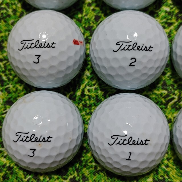 Titleist(タイトリスト)のタイトリスト　NXT  TOUR  S　ロストボール　ゴルフボール　78 スポーツ/アウトドアのゴルフ(その他)の商品写真