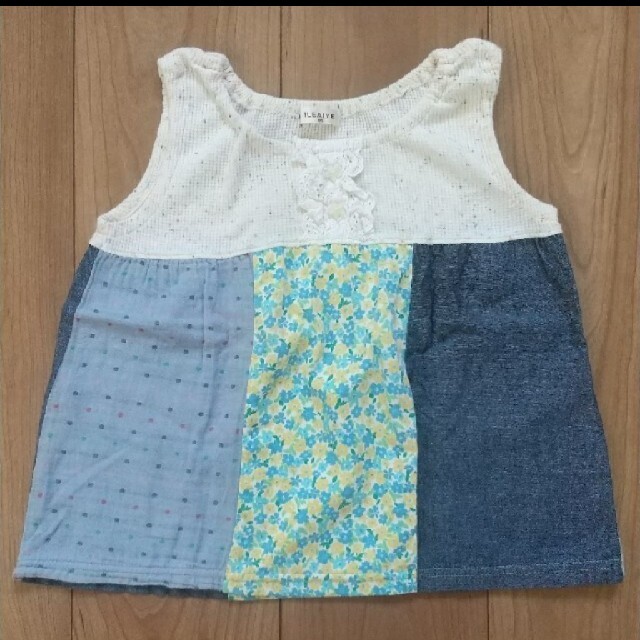 女の子 トップス 三枚組 サイズ95 キッズ/ベビー/マタニティのキッズ服女の子用(90cm~)(Tシャツ/カットソー)の商品写真