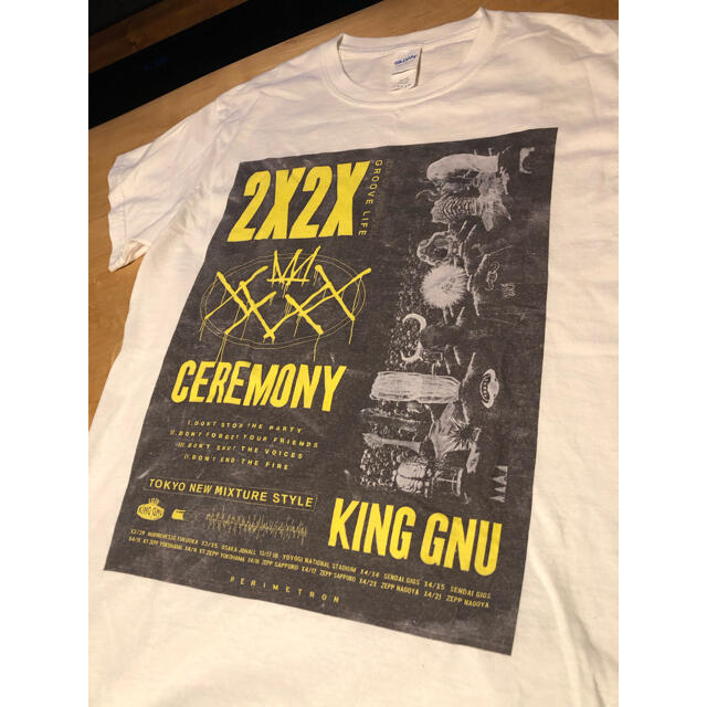 CEREMONY TOUR TEE KingGnu 半袖Tシャツキングヌー　S白 メンズのトップス(Tシャツ/カットソー(半袖/袖なし))の商品写真