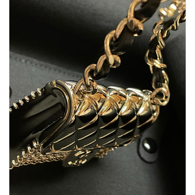 CHANEL(シャネル)のCHANEL シャネル　メタル　チェーン　ラムスキン　バッグモチーフ　ネックレス レディースのアクセサリー(ネックレス)の商品写真