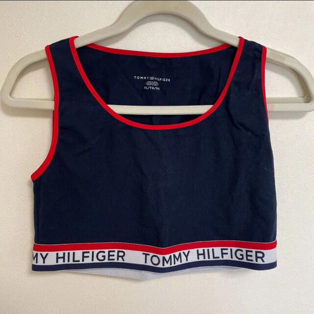 TOMMY HILFIGER(トミーヒルフィガー)のトミーヒルフィガー♡クロップド♡トップス レディースのトップス(Tシャツ(半袖/袖なし))の商品写真