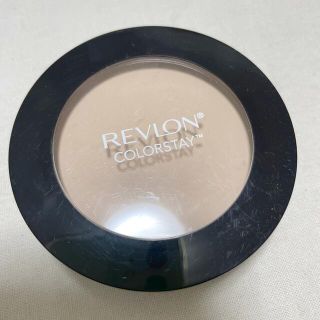 レブロン(REVLON)のレブロン　カラーステイ　プレストパウダーN  820 ライト(フェイスパウダー)