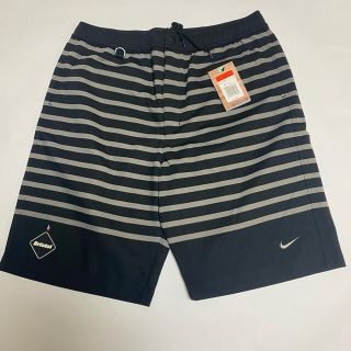 エフシーアールビー(F.C.R.B.)の週末セール！FCRB NIKE コラボ　ボーダーハーフパンツ(ショートパンツ)