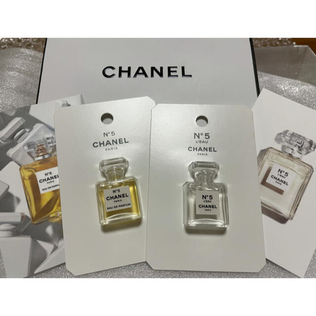 CHANEL(シャネル)のCHANEL シャネル 香水 ミニボトル サンプル N°5  ファクトリー 5 エンタメ/ホビーのコレクション(ノベルティグッズ)の商品写真