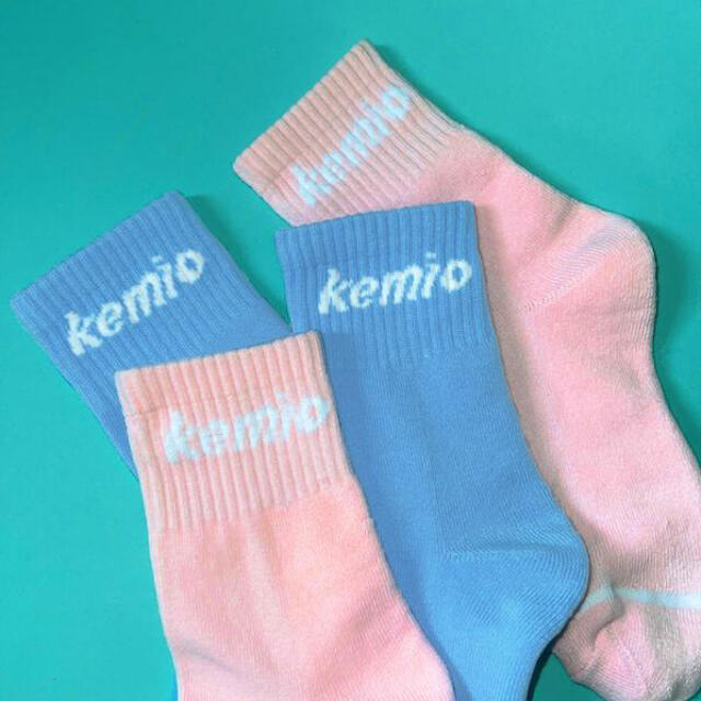 kemio デザイン 公式グッズ　ソックス　靴下　Blue and Pink メンズのレッグウェア(ソックス)の商品写真