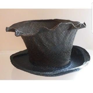 ヴィヴィアンウエストウッド(Vivienne Westwood)のWorlds End Punkature Hat(ハット)