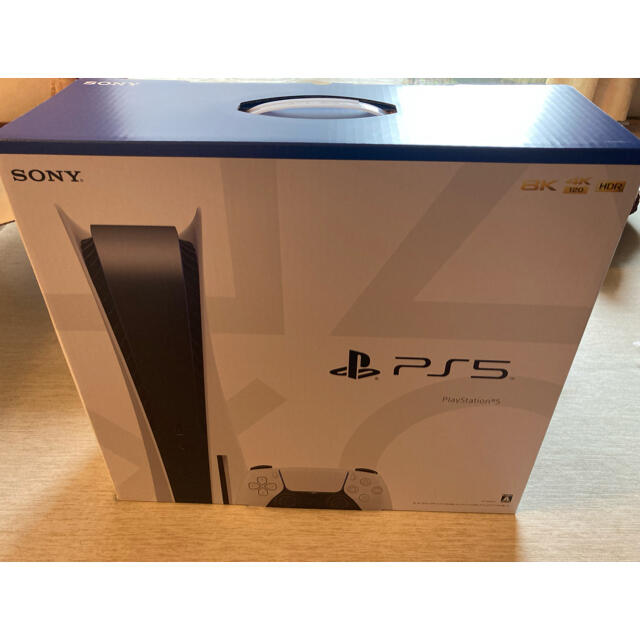 PlayStation(プレイステーション)のPS5 PlayStation5 ディスクドライブ搭載 CFI-1000A01 エンタメ/ホビーのゲームソフト/ゲーム機本体(家庭用ゲーム機本体)の商品写真