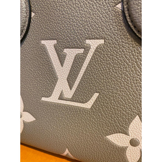 LOUIS VUITTON(ルイヴィトン)の【完売品】【限定】新品 ルイヴィトン ショルダー トートバッグ オンサゴーPM レディースのバッグ(ハンドバッグ)の商品写真