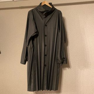 イッセイミヤケ(ISSEY MIYAKE)のオムプリッセ　エッジコート(その他)