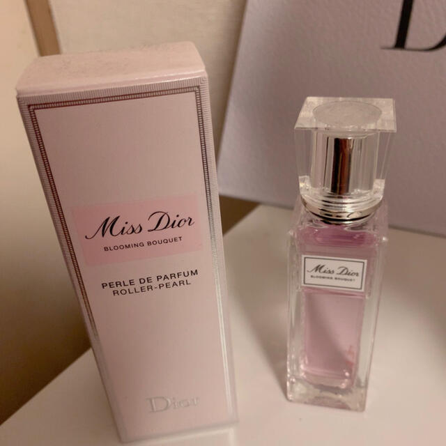 Dior(ディオール)のdior ブルーミングブーケ コスメ/美容の香水(香水(女性用))の商品写真