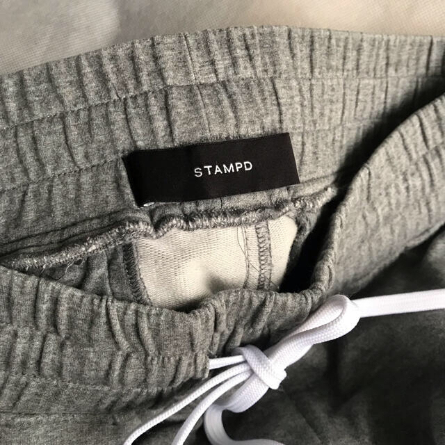 Stampd' LA(スタンプドエルエー)のスタンプドのバイカーパンツ　メンズSサイズ　切り替えジョガーパンツ メンズのパンツ(その他)の商品写真