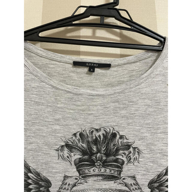 Gucci(グッチ)のGUCCI グッチ プリント Tシャツ ユニセックス ロゴ イーグル グレー メンズのトップス(Tシャツ/カットソー(半袖/袖なし))の商品写真