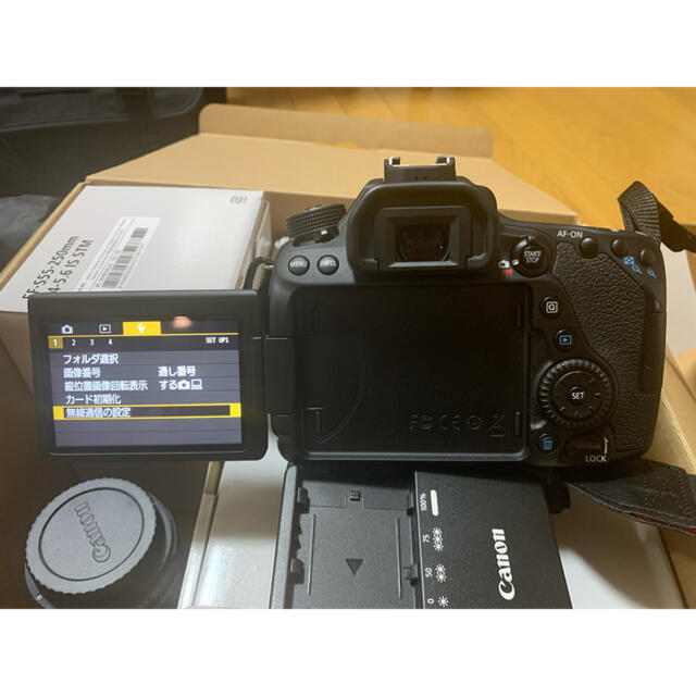 Canon EOS 80D ダブルレンズセット-