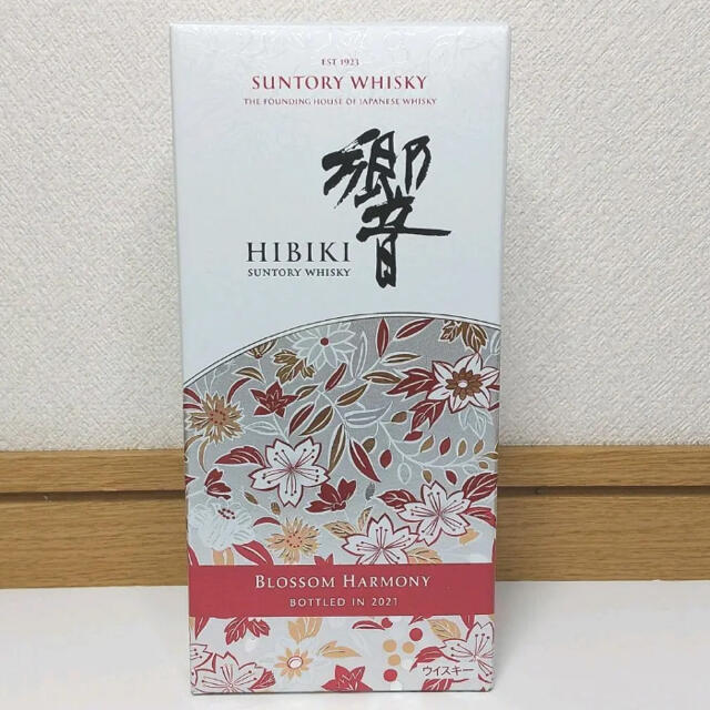 サントリー(サントリー)の新品未開封 サントリー ウイスキー 響 BLOSSOM HARMONY 2021 食品/飲料/酒の酒(ウイスキー)の商品写真