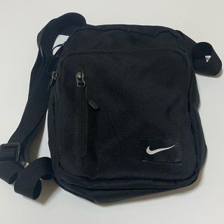 ナイキ(NIKE)のNIKE ボディバッグ(ボディーバッグ)