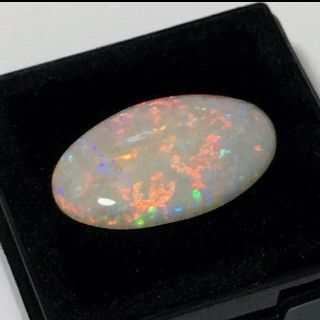 《宝石⚜️ルース》遊色極美☆天然オーストラリアオパール 6.529ct 鑑付(リング(指輪))