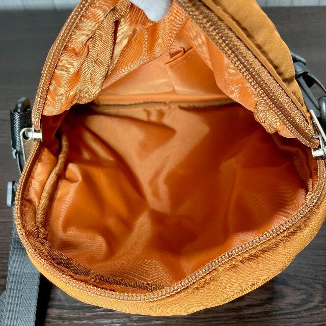 anello(アネロ)のanello  アネロ 　ビックロゴ  プリント  ミニショルダー レディースのバッグ(ショルダーバッグ)の商品写真