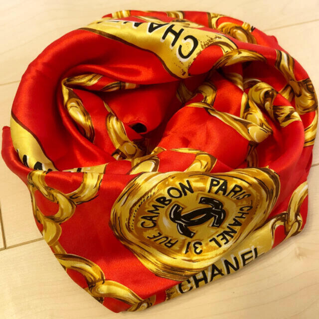 CHANEL 大判スカーフ-