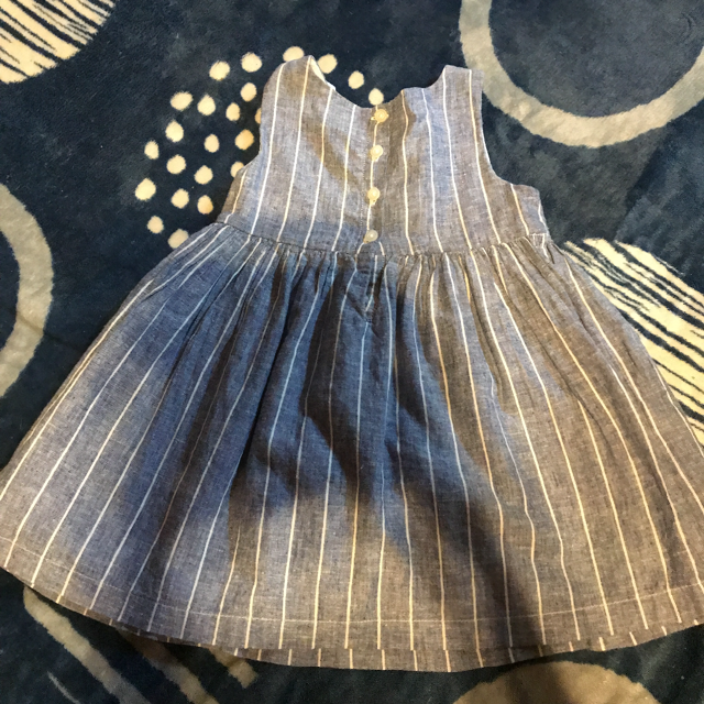 babyGAP(ベビーギャップ)のベビーギャップ　ワンピース キッズ/ベビー/マタニティのキッズ服女の子用(90cm~)(ワンピース)の商品写真