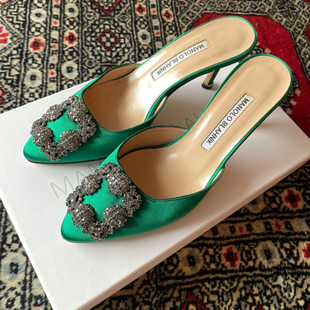 MANOLO BLAHNIK ⭐︎マノロ ビジュートリムレザーベルト M