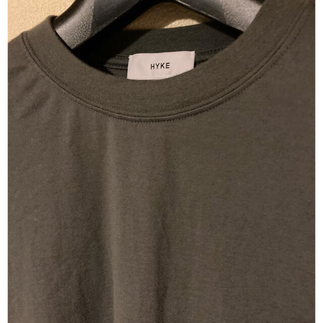 HYKE(ハイク)の2021SS HYKE ＬＯＮＧーＳＬＶ　ＴＥＥ／ＢＩＧ　ＦＩＴ レディースのトップス(カットソー(長袖/七分))の商品写真