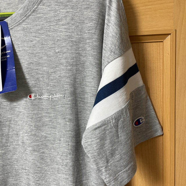 Champion(チャンピオン)のチャンピオン　ワンピース　ストレッチ　UVカット　L  新品　タグ付き レディースのワンピース(ひざ丈ワンピース)の商品写真