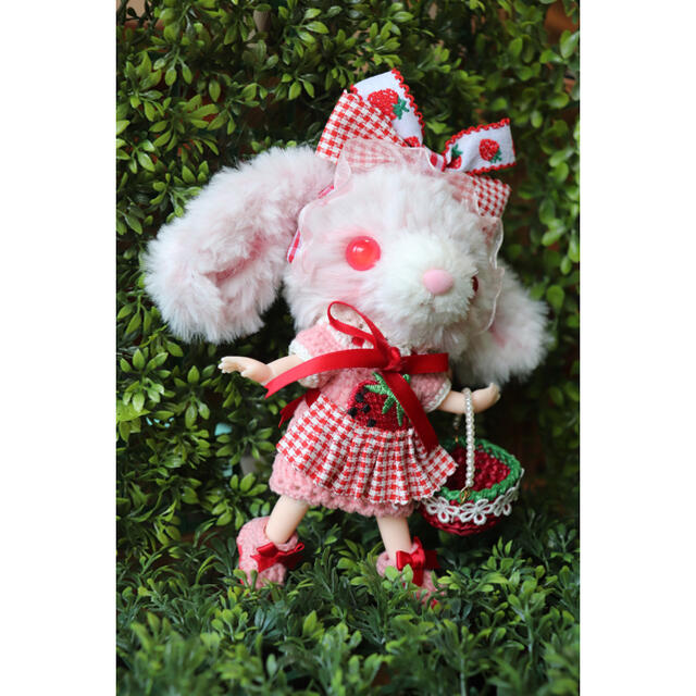 特価在庫あ 創作ドール 可動ボディ 垂れ耳うさぎちゃん 人形 編み