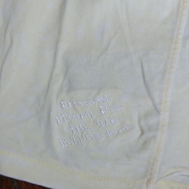 DIESEL(ディーゼル)のディーゼル  薄い黄色のタイダイ  ポロシャツ メンズのトップス(ポロシャツ)の商品写真