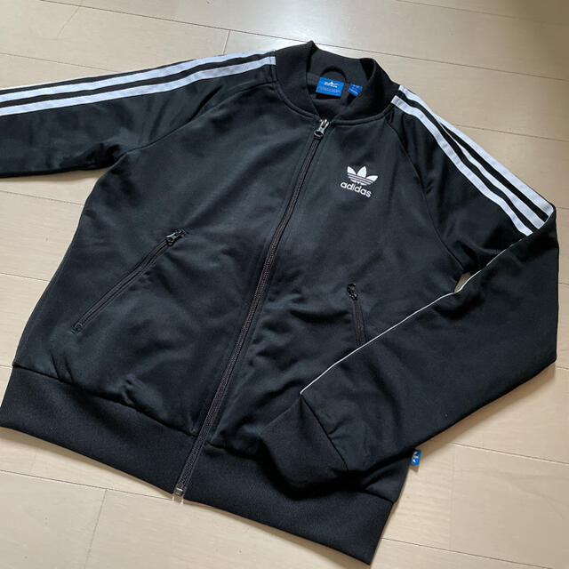 adidas(アディダス)のadidas アディダス ジャージ レディースのトップス(パーカー)の商品写真