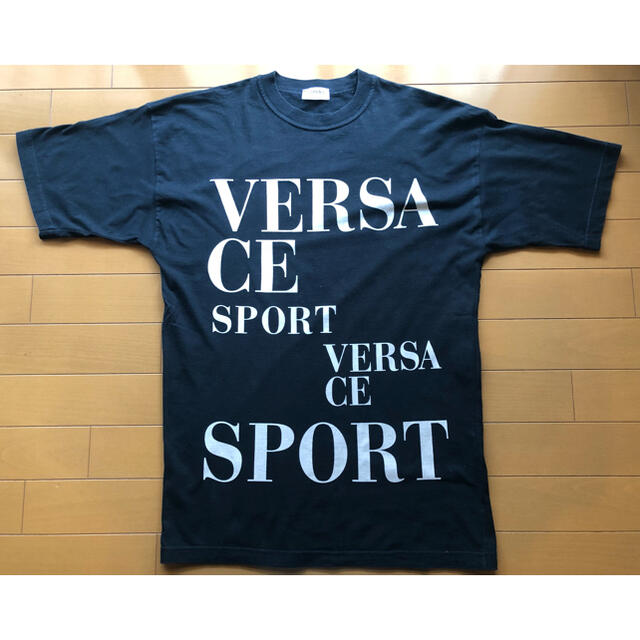 VERSACE(ヴェルサーチ)の[レア] ヴェルサーチのTシャツ メンズのトップス(Tシャツ/カットソー(半袖/袖なし))の商品写真