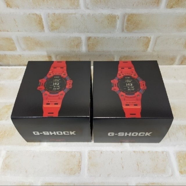 【新品未使用】G-SHOCK　GBD-H1000-4JR　2個セット腕時計(デジタル)