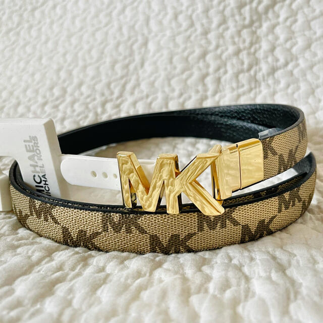 Michael Kors(マイケルコース)の可愛い天様専用❣️ ウエストバッグ&ベルト　おまとめ レディースのファッション小物(ベルト)の商品写真